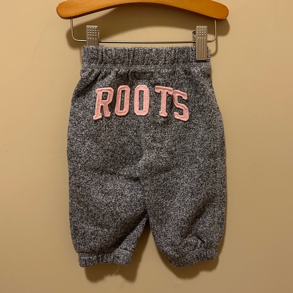 NWOT Roots Baby Organic Original Full Zip Hoodie and Sweats Salt and Pepper Set - Picture 6 of 12